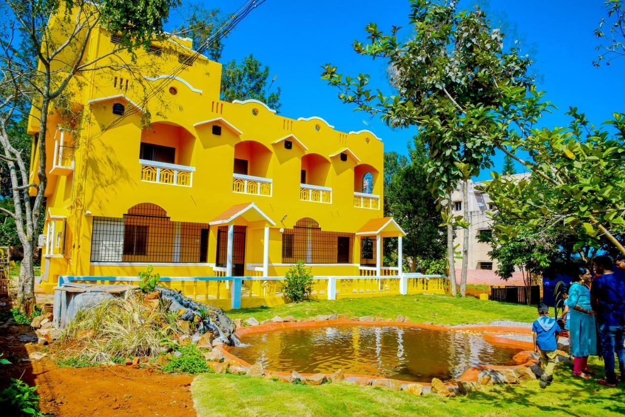 Fundera Aqua Stay Yelagiri Exterior photo
